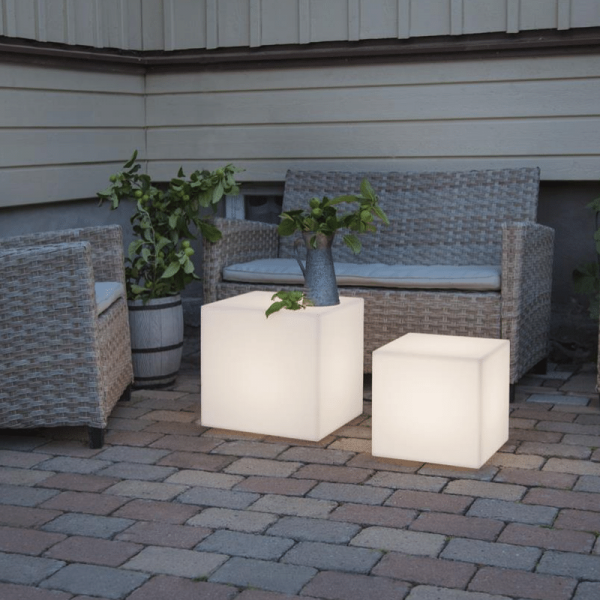 Würfel Tisch 38cm - E27 Fassung - max 23W - 5m Zuleitung - Indoor & Outdoor - Gartenleuchte